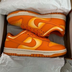 Nike SB dunks low size 6.5 women's
Magma orange 
Brand new